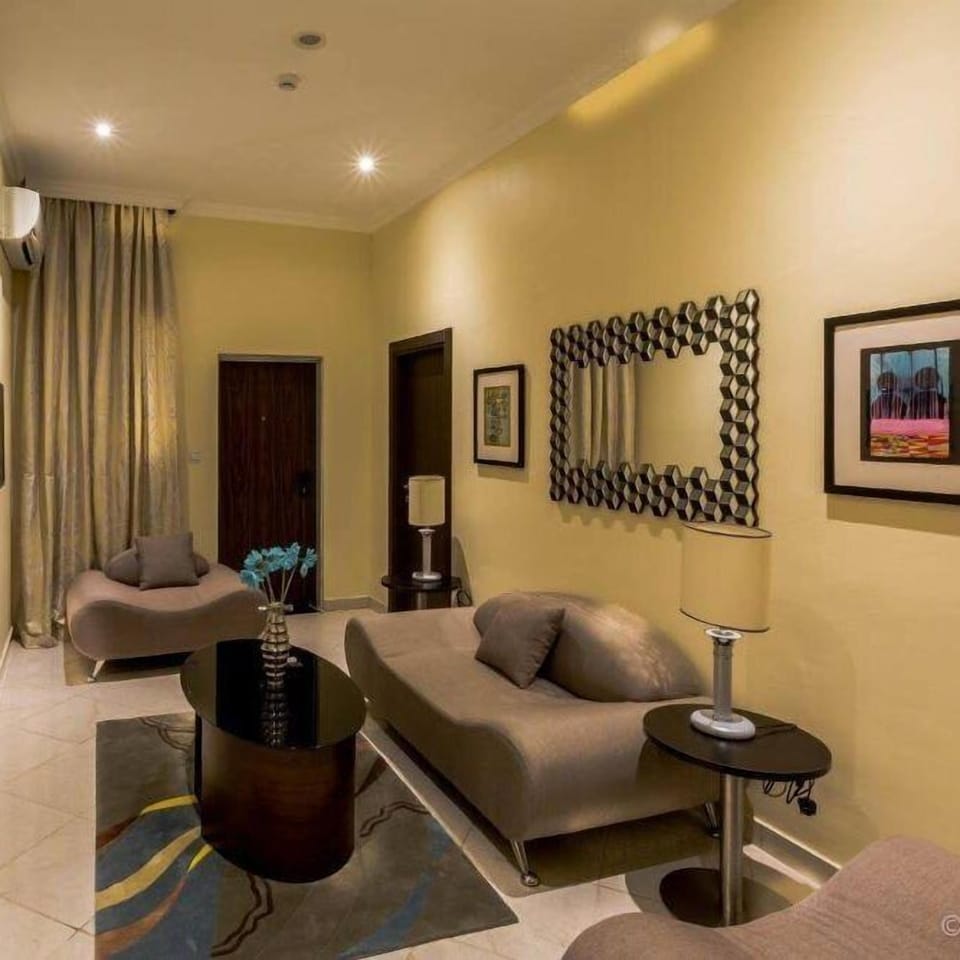 Family Room, Balcony, City View | Desk, laptop workspace, soundproofing, WiFi (free)