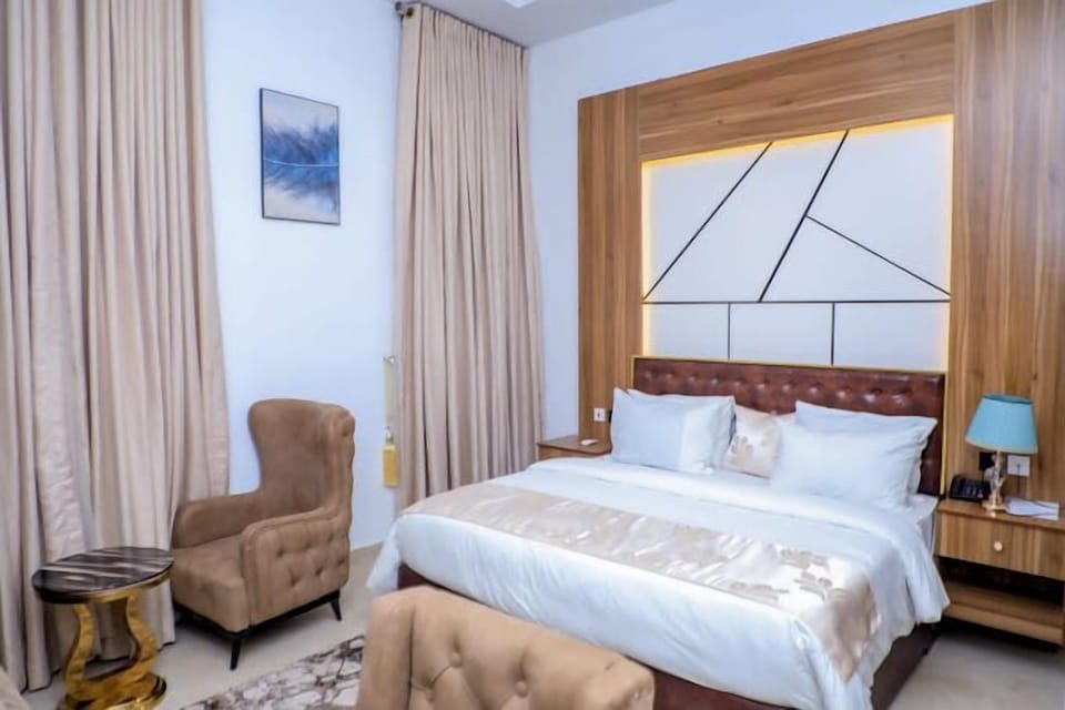Economy Room, Balcony, City View | Desk, laptop workspace, free WiFi