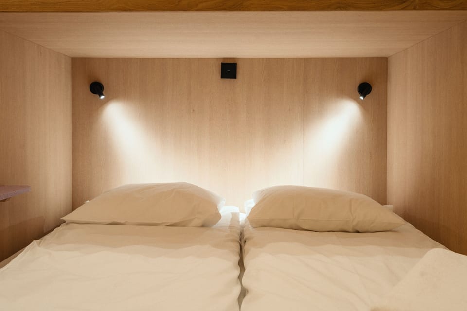 Double Room | Soundproofing, free WiFi, bed sheets