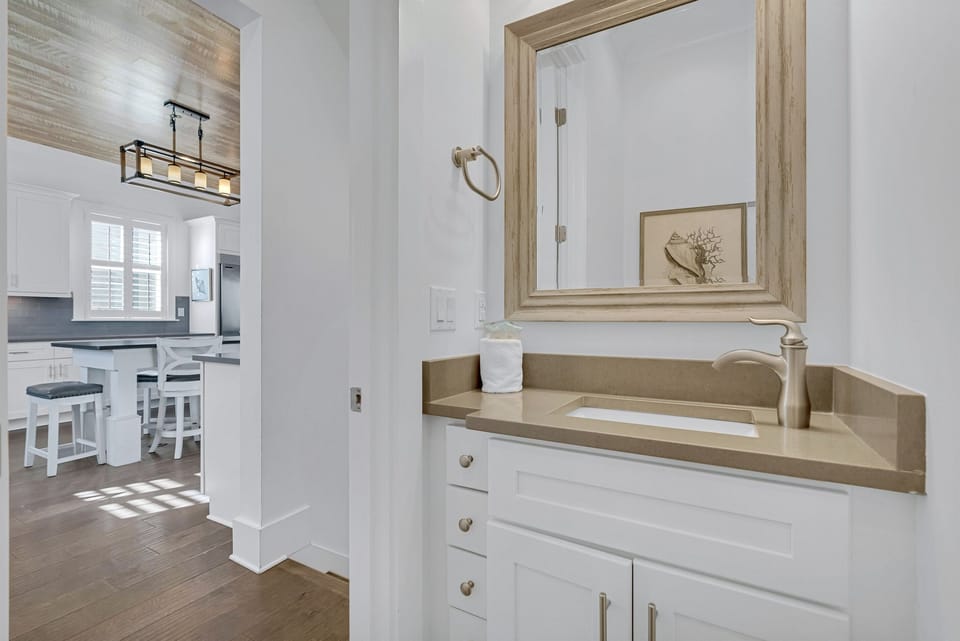 2nd Floor - Half bath