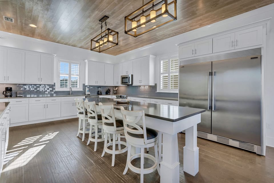 2nd Floor - Kitchen and dining area