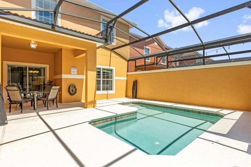 2931 Buccaneer Palm Road (25).jpg