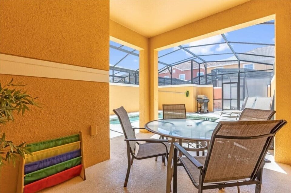 2931 Buccaneer Palm Road (22).jpg