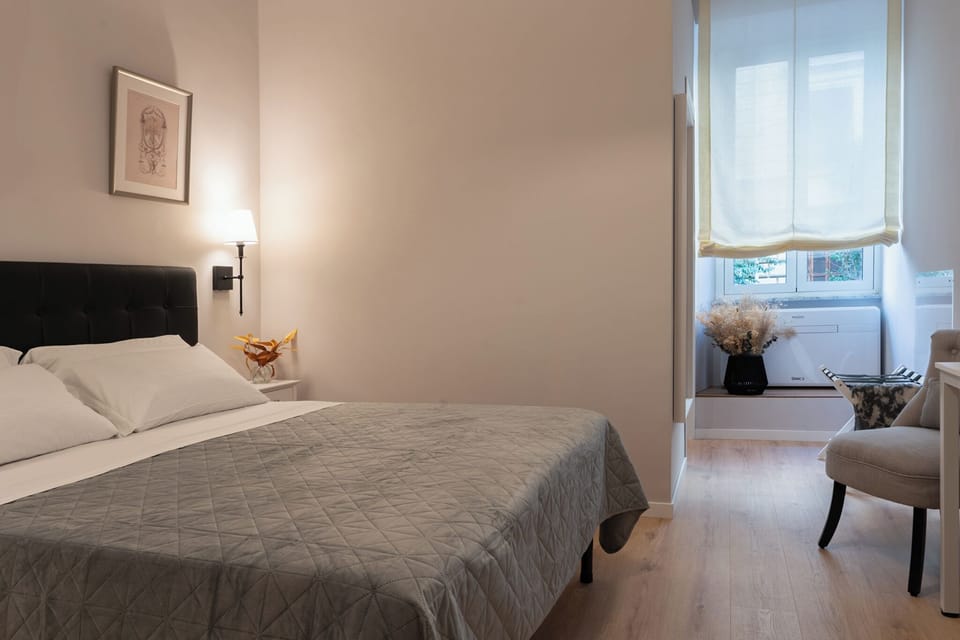 Classic Double Room | Pillowtop beds, in-room safe, desk, iron/ironing board