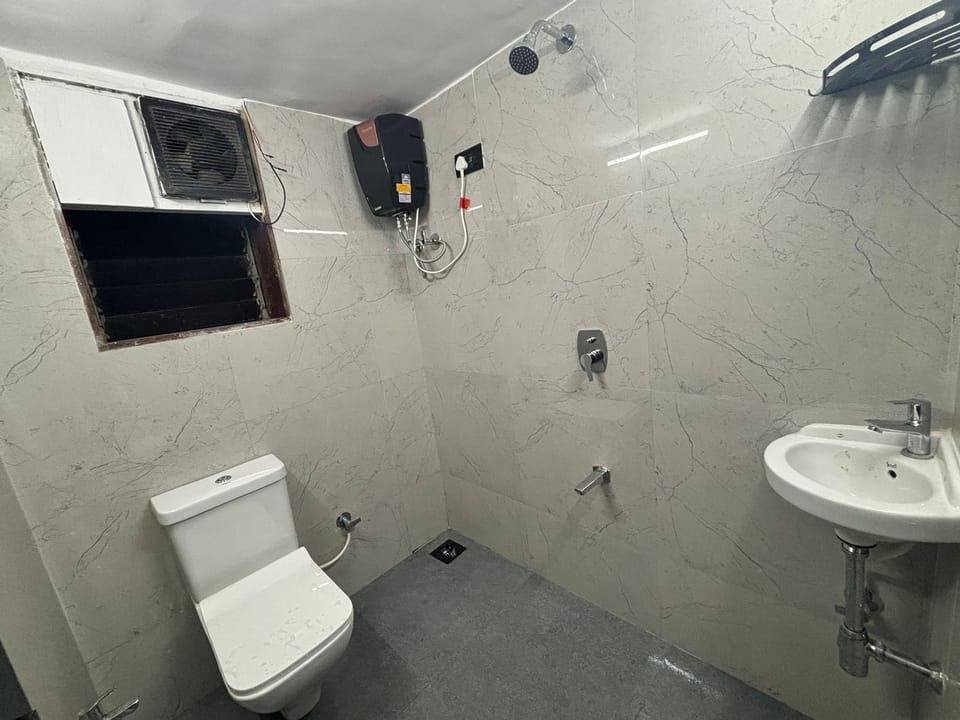 Shower, soap, shampoo