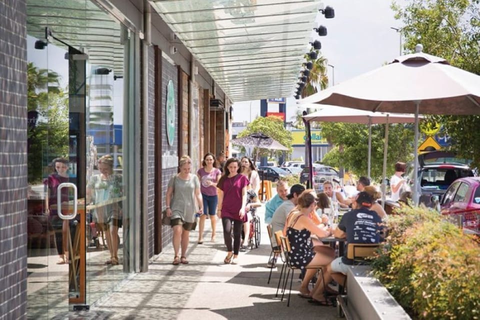 A 3 minute drive to the Kawana Shopping World, 150 stores & Gold Class Theatre.