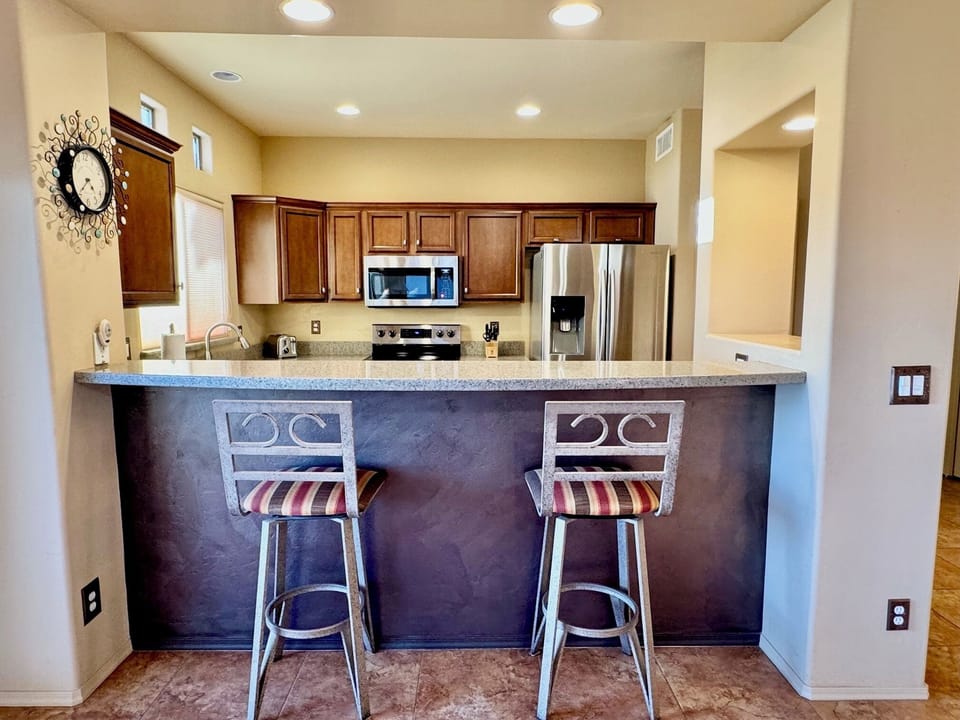 Kitchen Bar