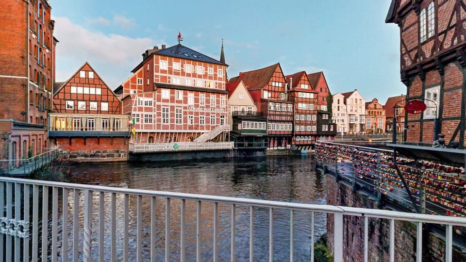 In the middle of the historic old town of Lüneburg – the N°8A Boardinghouse (2)