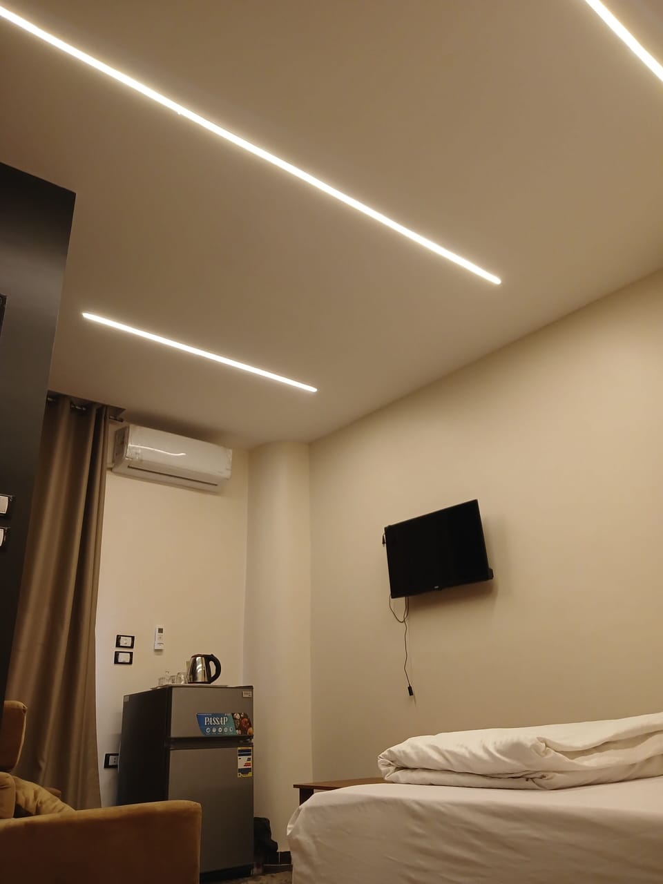 Soundproofing, iron/ironing board, free WiFi, bed sheets