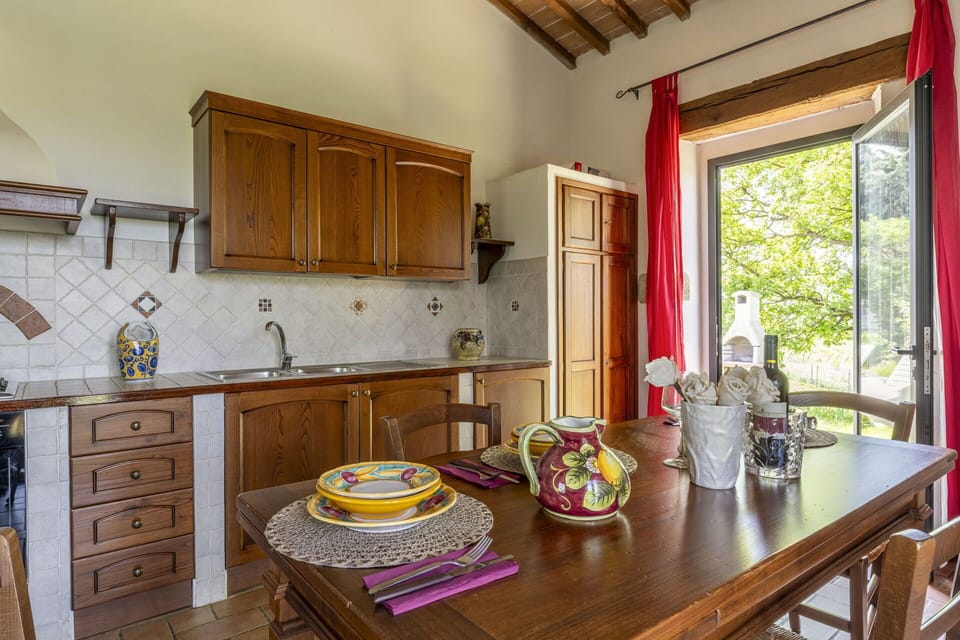 Autumn, Kitchen, Spring, Summer