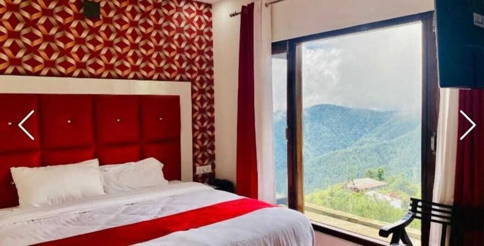 Standard Double Room, Mountain View | Desk, laptop workspace