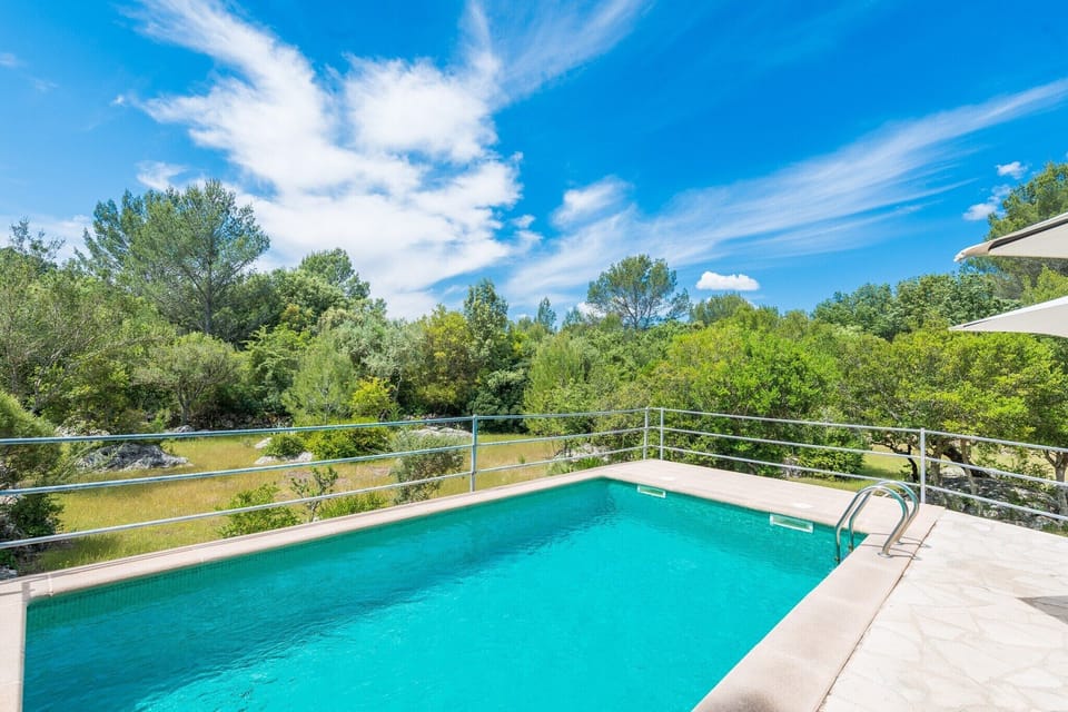 Holiday Home Swimming Pool