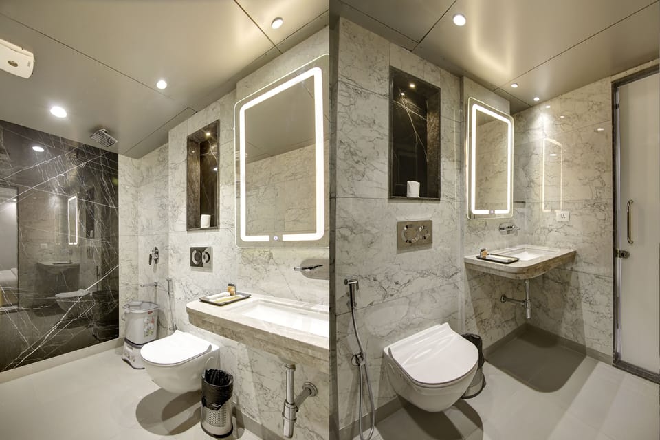 Boutique Room | Bathroom | Shower, free toiletries, hair dryer, slippers