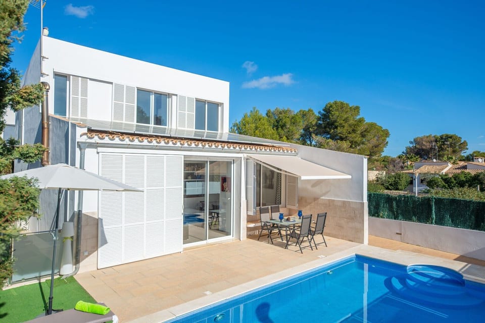 Holiday Home Exterior [summer]