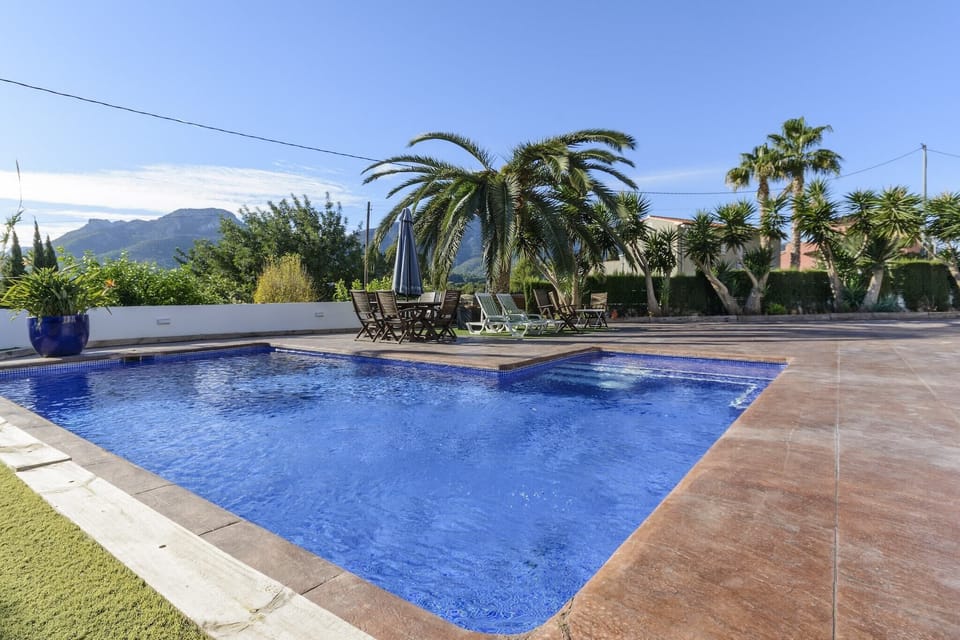 Holiday Home Swimming Pool