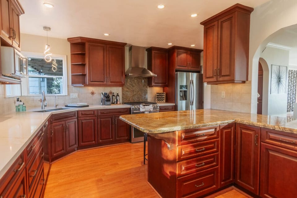 Fully equipped spacious kitchen.