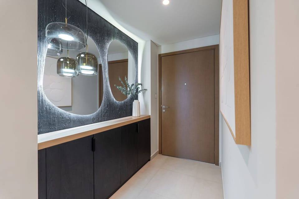 Standard Apartment, Balcony, City View | Living area