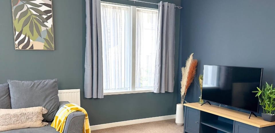 Enjoy spacious, beautifully appointed accommodations in our modern apartment. Natural light floods through large windows, comfortable furnishings invite you to unwind, and contemporary design creates an inviting atmosphere.
