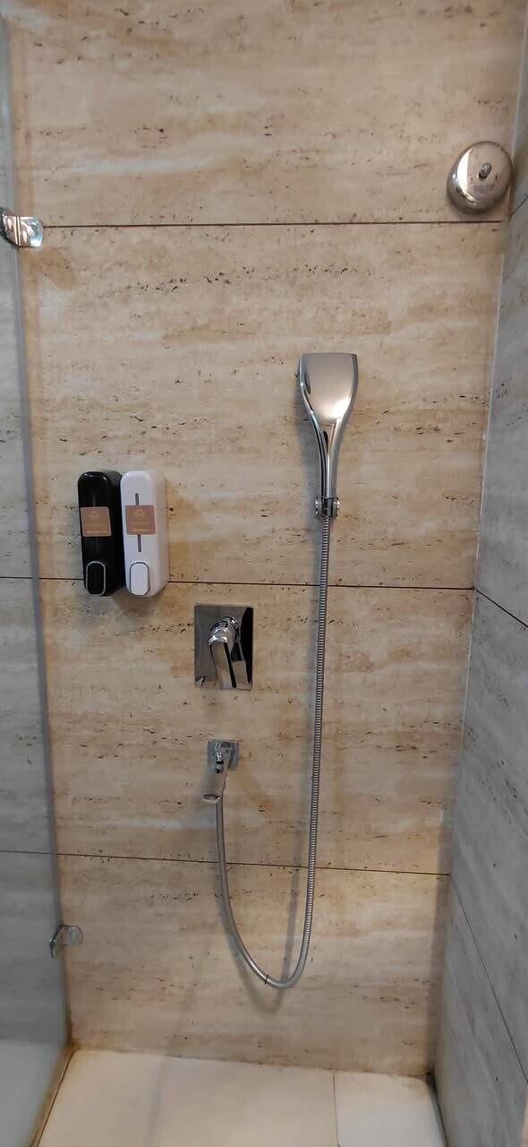 Family Shared Dormitory | Bathroom | Shower, rainfall showerhead, free toiletries, hair dryer