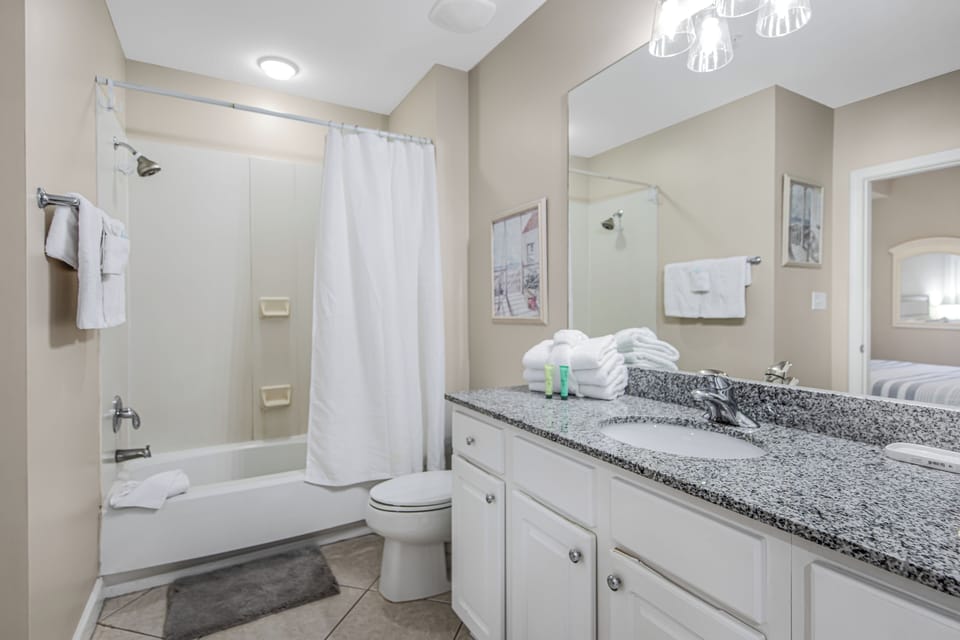 2nd Bathroom