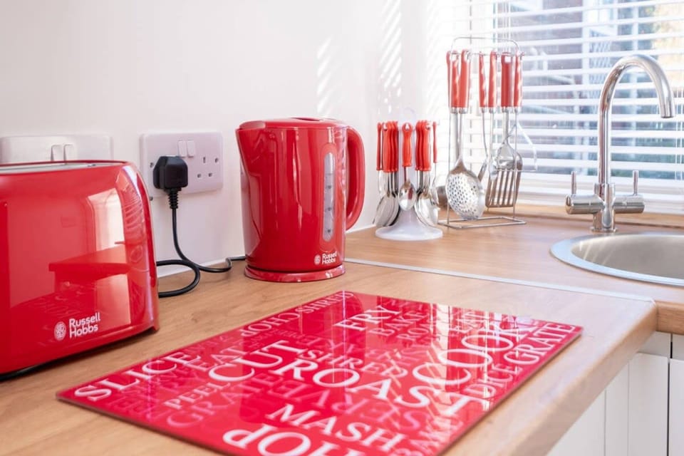 Studio | Internet