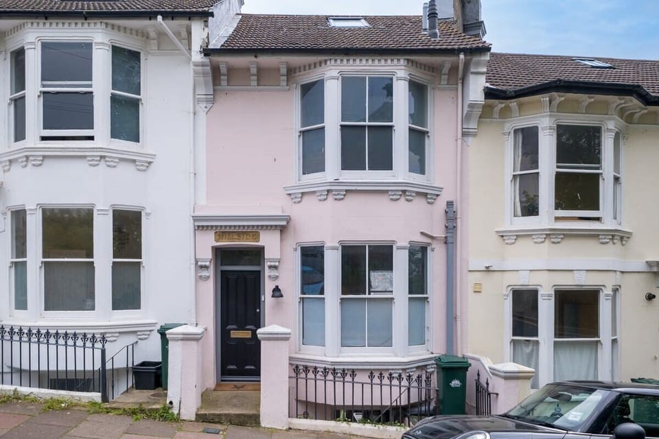 Wakefield Apartment, Brighton and Hove - Host & Stay
