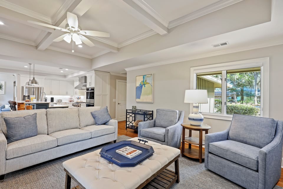 18 Willow Oak | Living Area - 18 Willow Oak | Living Area