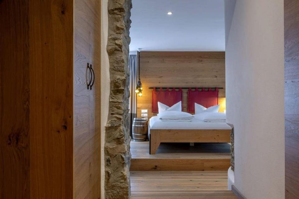 Double Room | In-room safe, free WiFi
