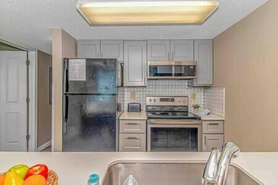 Beautifully updated coastal-style kitchen!