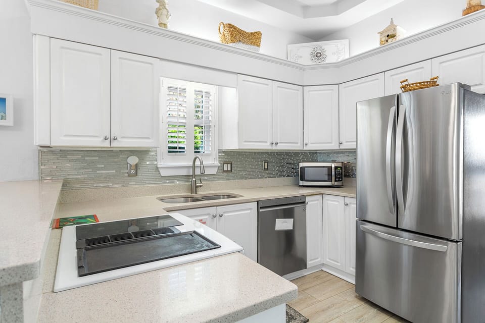 Cotton Candy Kitchen Alt