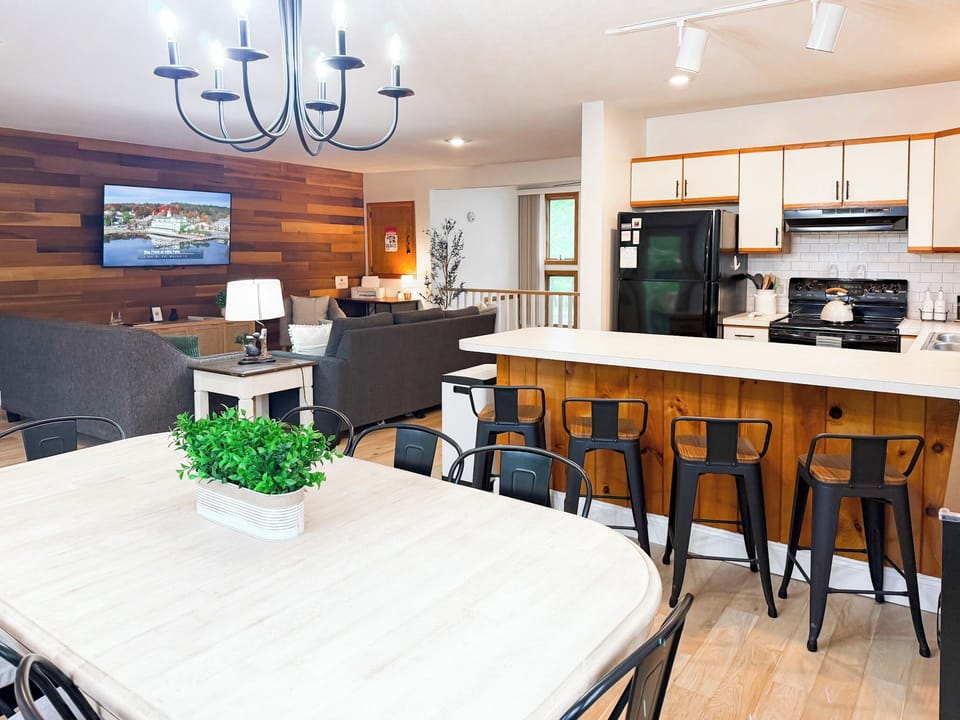 The open kitchen and dining area is perfect for groups
