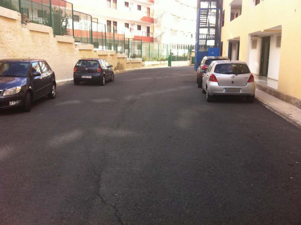 Self parking