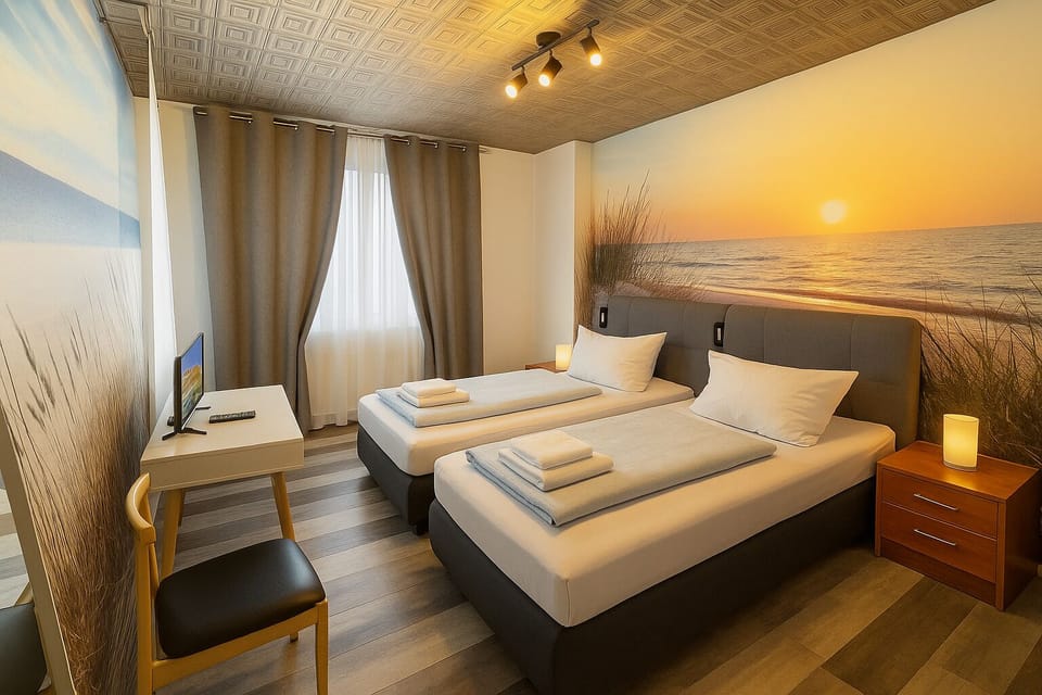 Basic Double or Twin Room | Desk, soundproofing, free WiFi