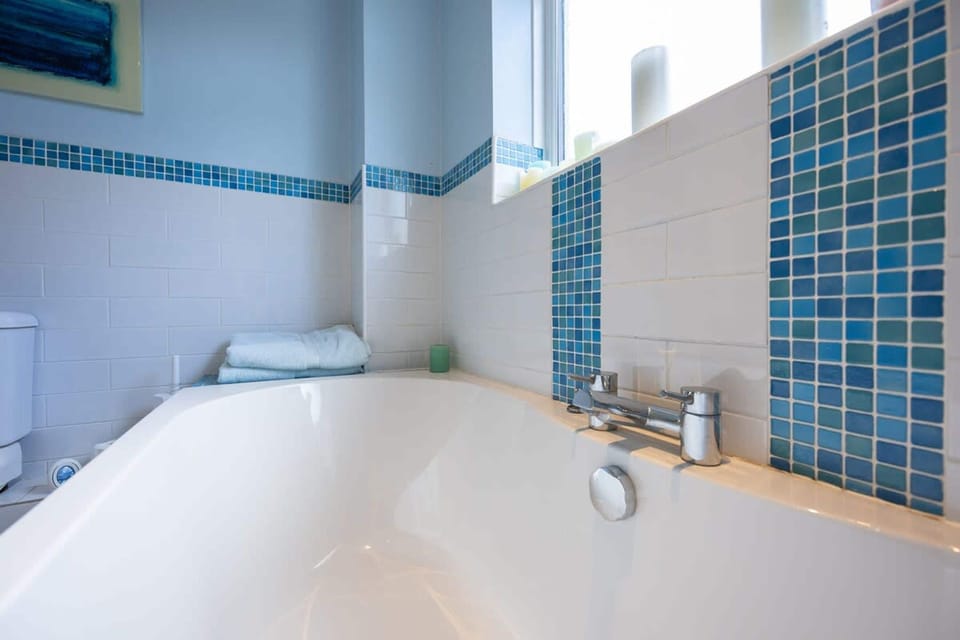 Host Stay Downs Valley House House in Brighton