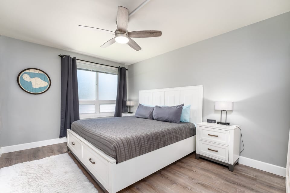 King bed with Split AC, smart TV