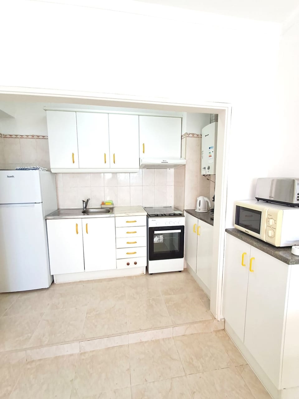 House | 1 bedroom