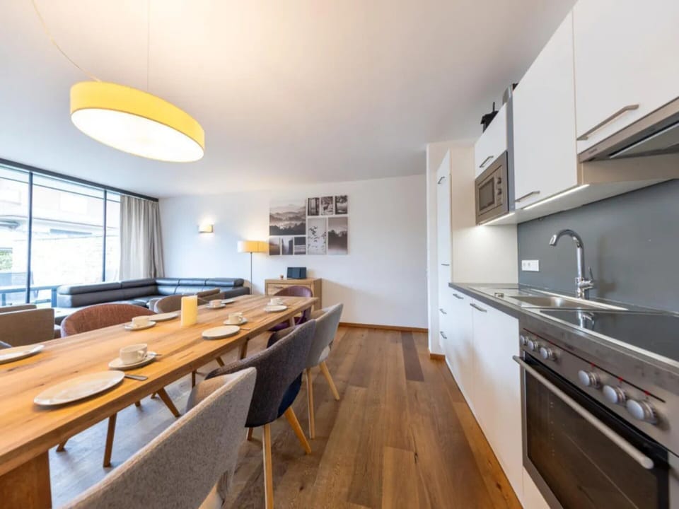 House | Dining