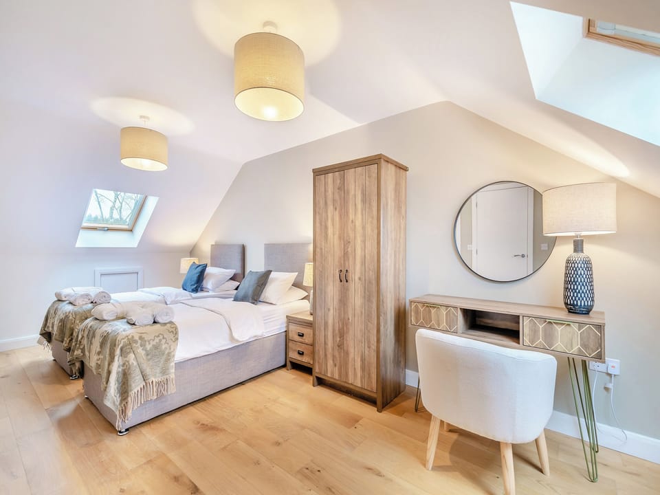 Twin bedroom | Cherry Tree Cottage - Cunliffe Moss Farm, Mellor