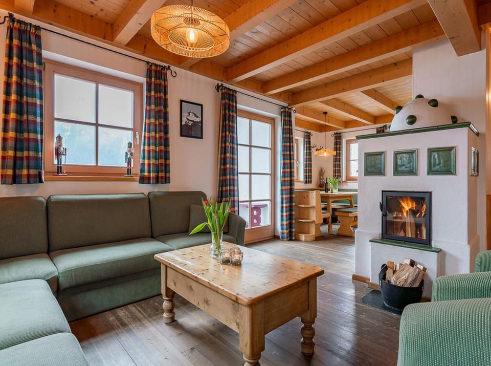 Chalet | Living room