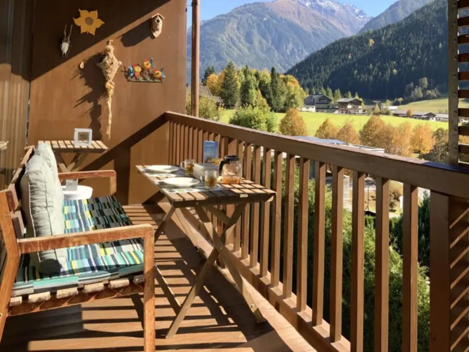 House | Balcony