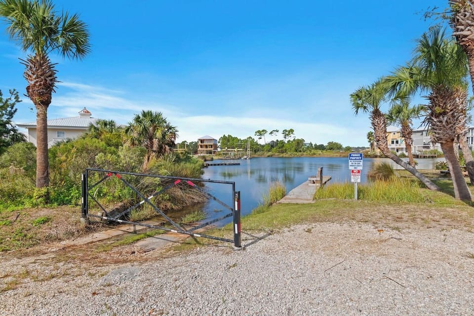 54-920 W Lagoon Ave B103 54