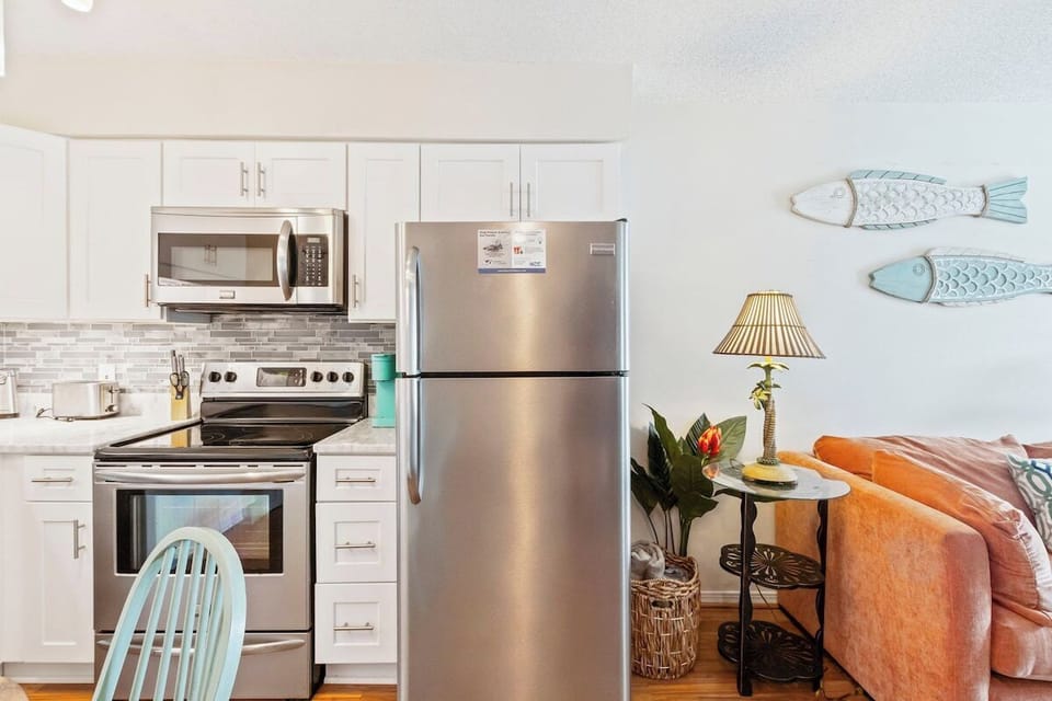 19-920 W Lagoon Ave B103 19