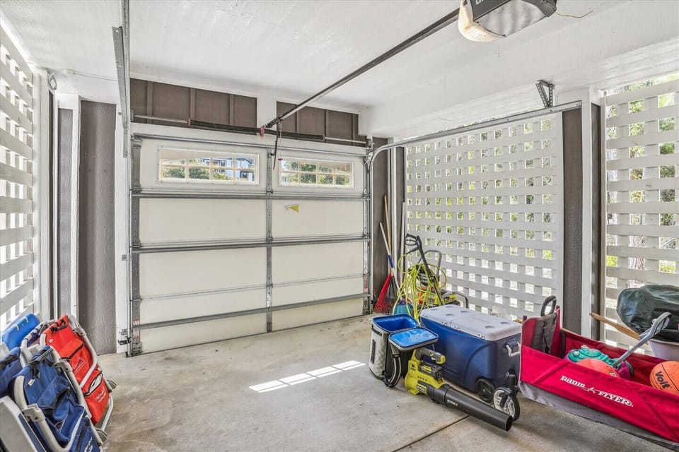 Garage area