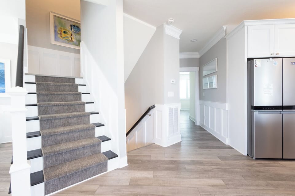 Stairs to the Main level and Kitchen