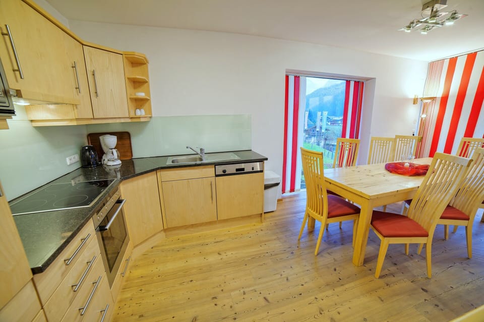 House | Private kitchen