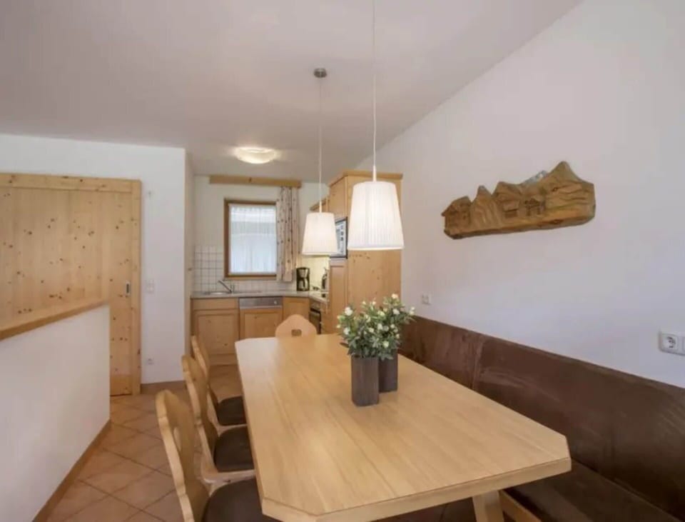 House | Dining