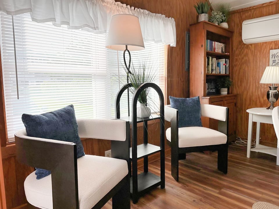 NH339B: Beach Angel | Living Area