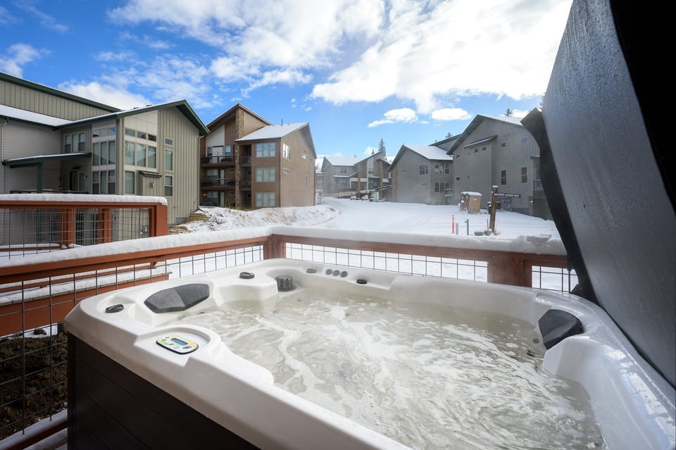 Private Hot Tub