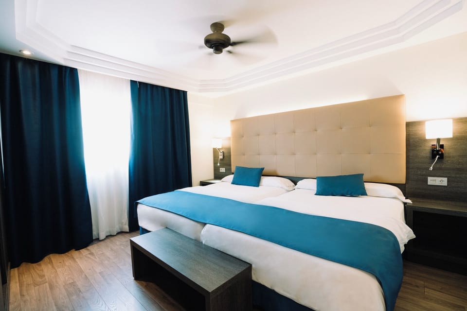 Minibar, in-room safe, desk, bed sheets