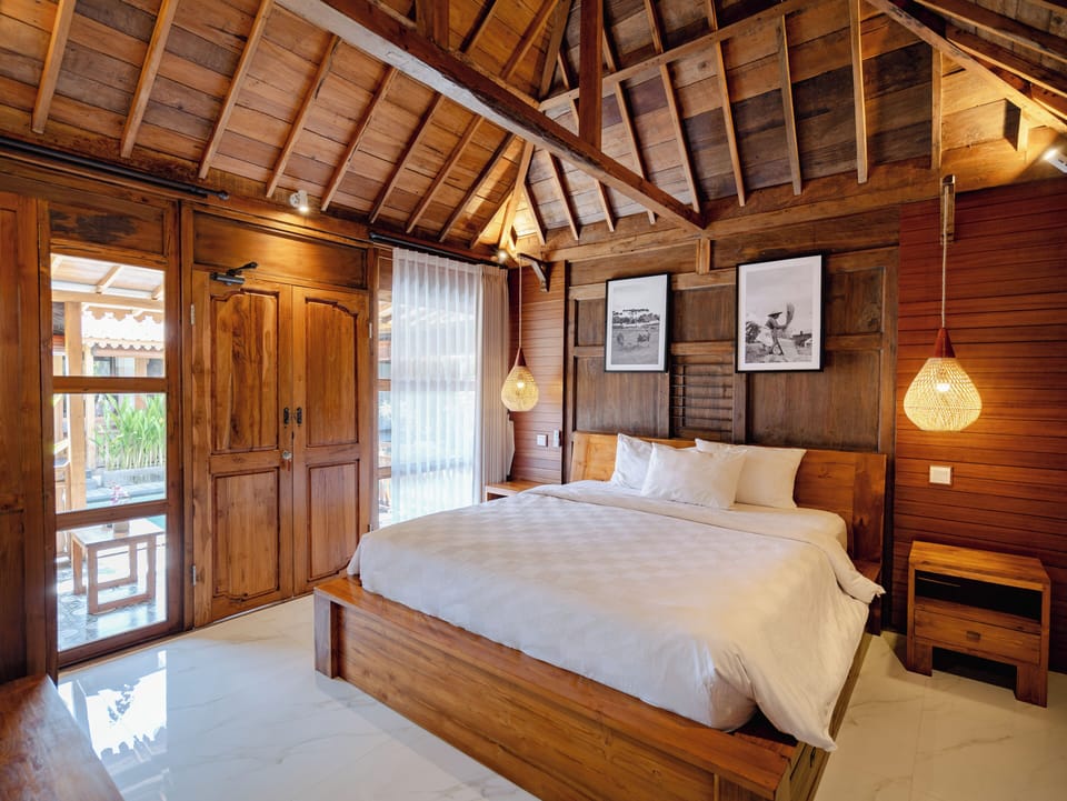 Signature Double Room, Balcony, Pool View | Free WiFi